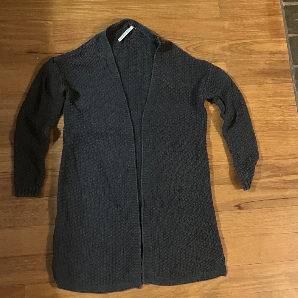 Leo & Nicole Charcoal Knit Cardigan